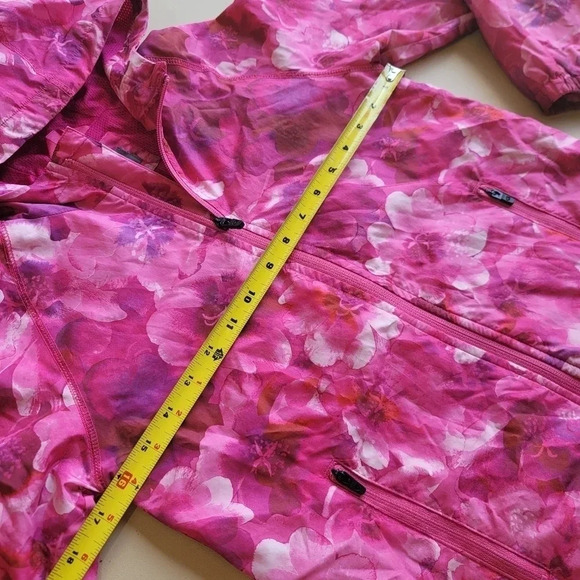 Gap Fit Long Sleeve Jacket Girl's Pink Purple Floral Windbreaker Rain L 10-11 Y - Picture 8 of 11